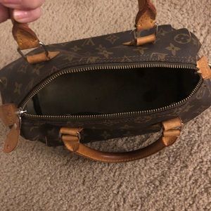 Louis Vuitton Purse